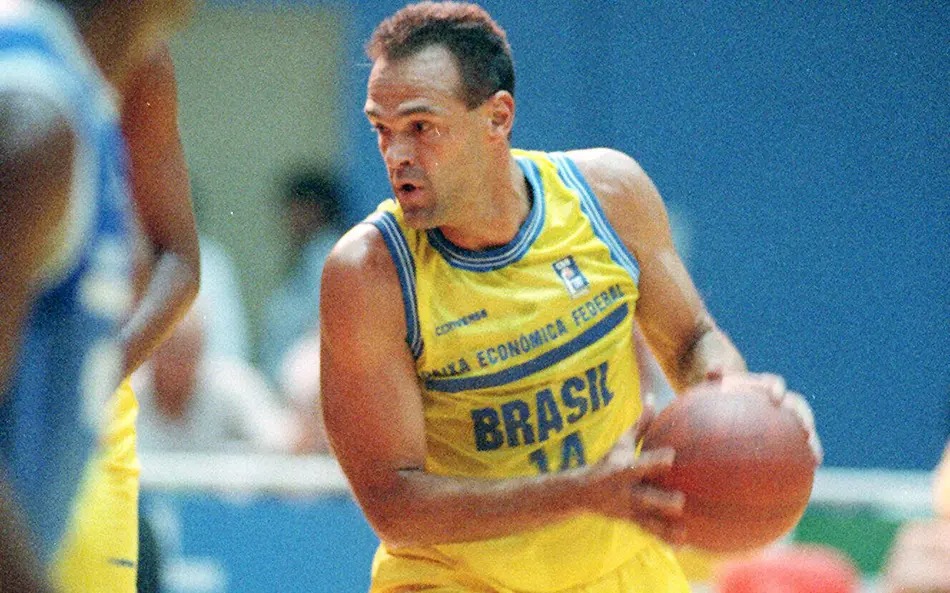 Lenda do basquete, Oscar Schmidt  morre aos 68 anos